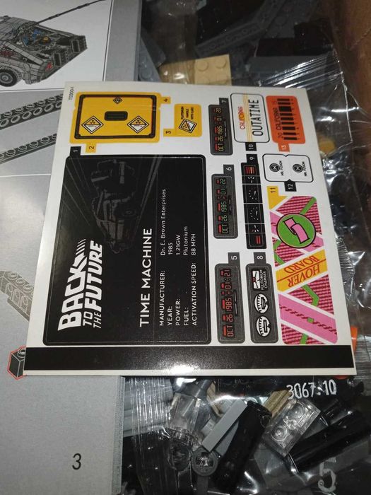NOU TIP Masina timpului inapoi in viitor TIP 10300 1872 piese