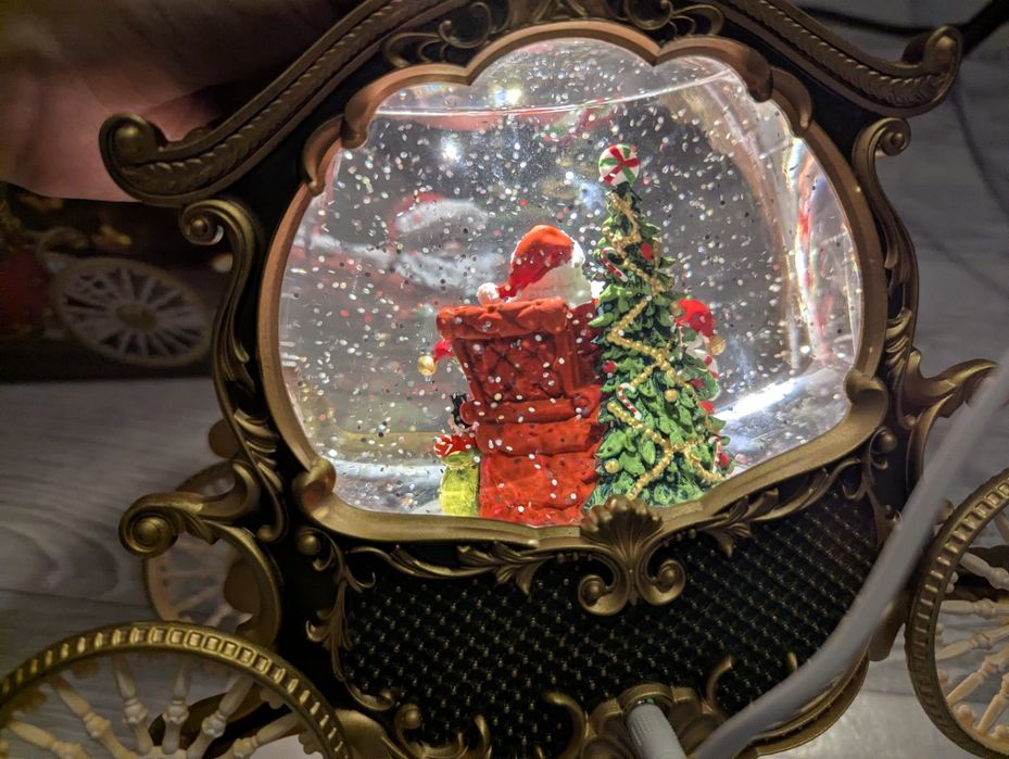 Музыкальная карета светильник