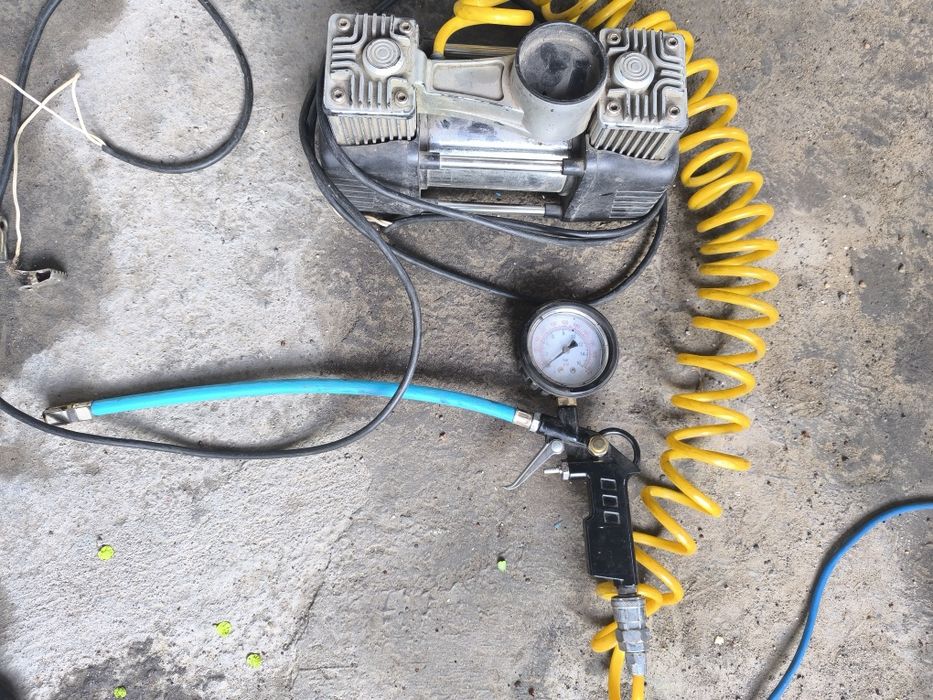 Насос для подкачки шин