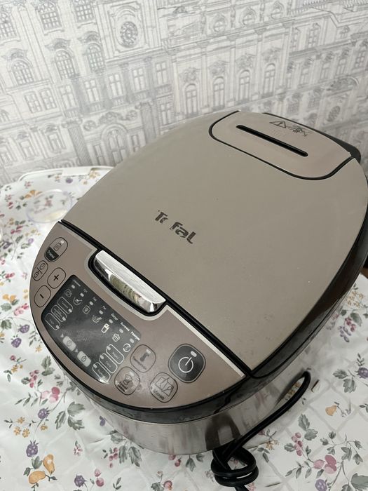 Продам мультиварку