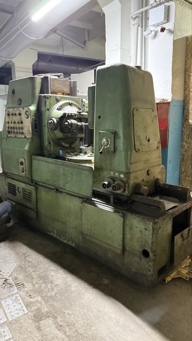 Зубофрезерный станок 5к32а