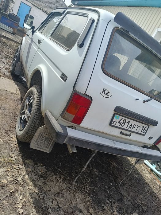 Продам Ваз 21213