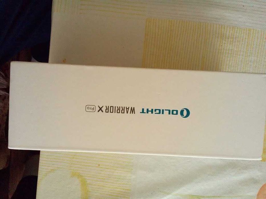 Lanterna Olight warrior x pro.