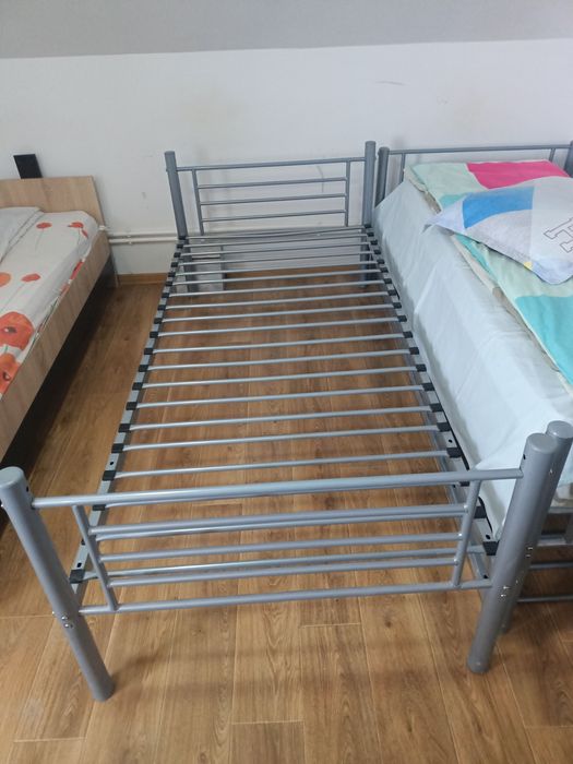 Vind pat 200 × 90 cm.