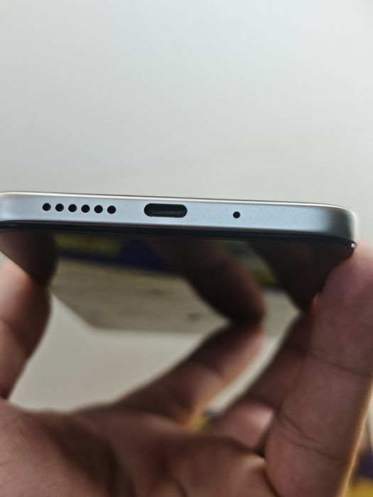 Redmi 15 256 Gb  +8 Ram