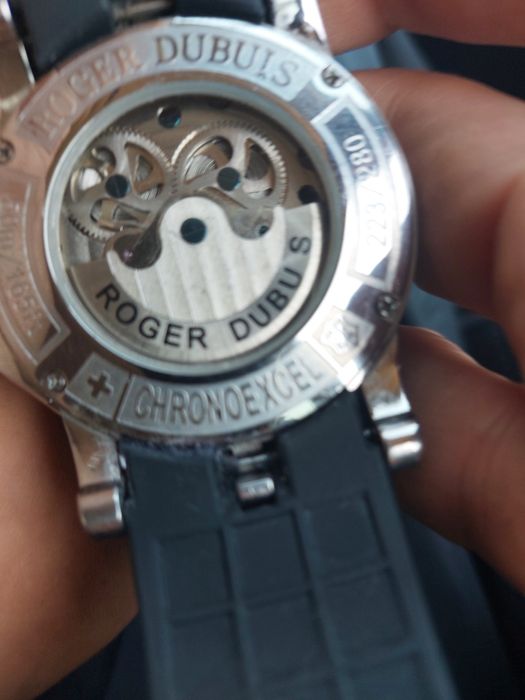 Мъжки часовник.Роджер.Като нов,без кутия  и документи.Автомат.Работи