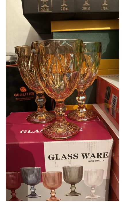 Стаканы разные и креманки