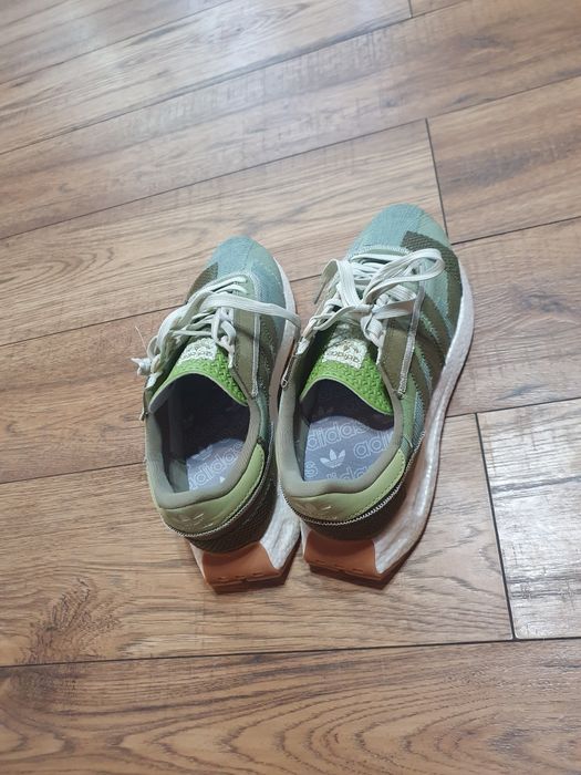 Vând Adidas Retropy