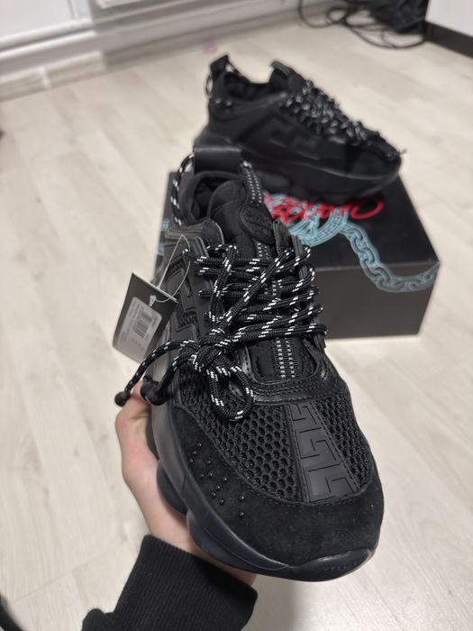 Versace Chain Reaction