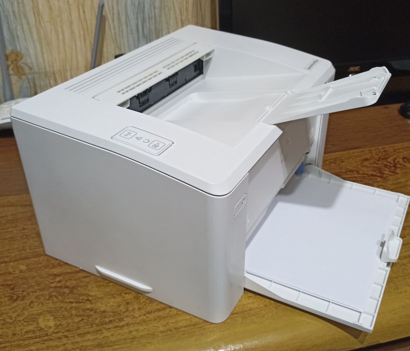 Принтер Hp lj m102w