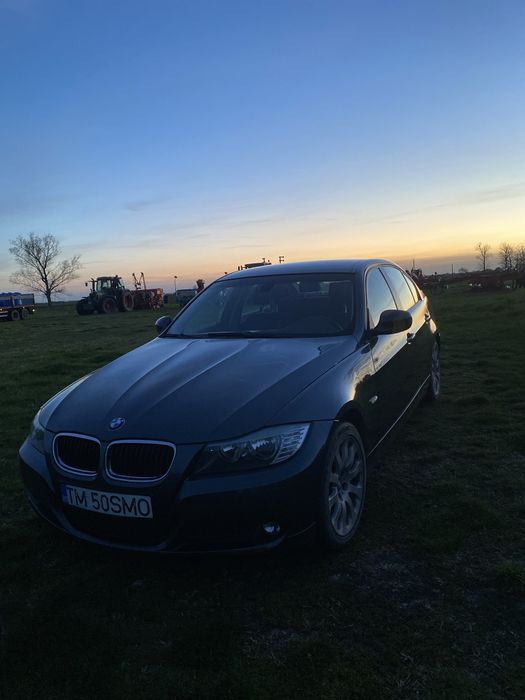 Vând BMW 318 2009 face lift