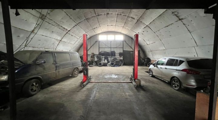 Продам срочно действующее СТО