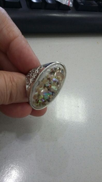 Кольцо продается