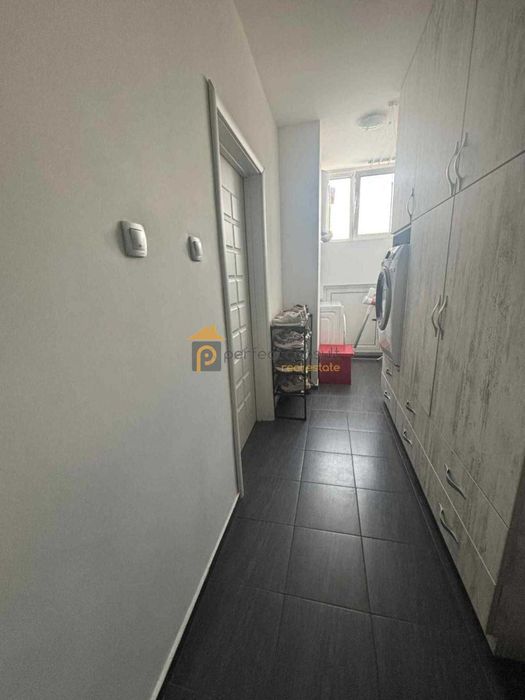 Продава се Тристаен апартамент в Пловдив, Кършияка - 50 кв.м за 2020 €/кв.м - Снимка #6