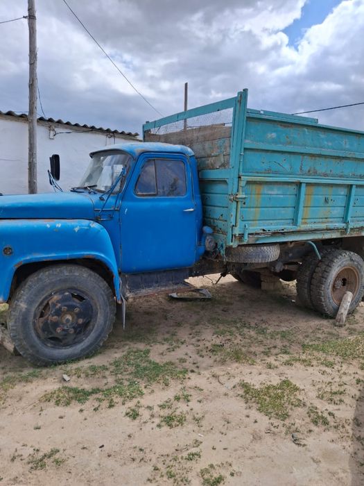 Газ-53 сатылады немесе ауыстырамын