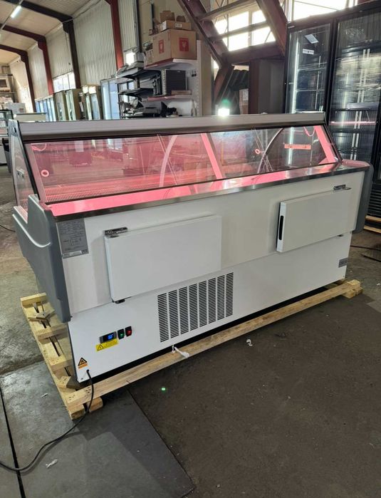 Vitrina Frigorifica Full Inox Naro 260cm/ NOU