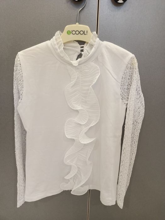 Продам блузки для девочек