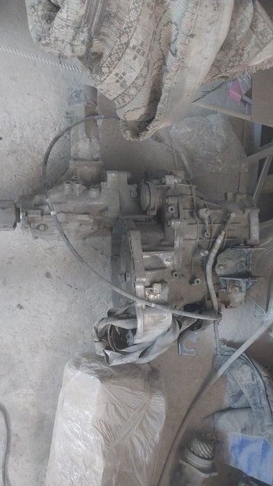 Продам коробку 4с