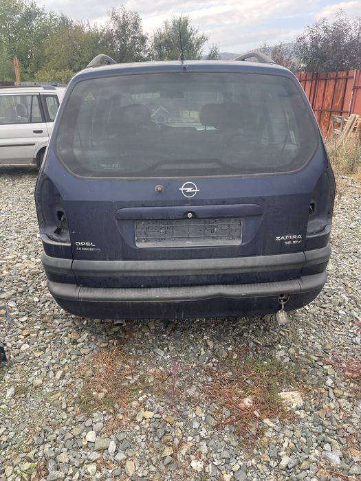 Опел зафира 1.8 автомат
