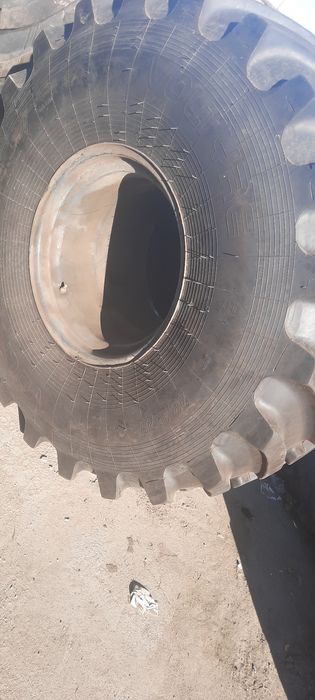 Шины к -700 с диском б/у есть так же без дисков