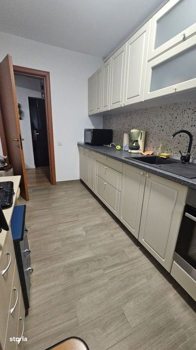 Apartament de vanzare 1 camera 42mp+balcon 5 mp zona Muzeul Apei