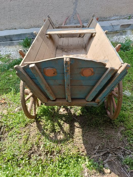 Продавам магарешка каручка