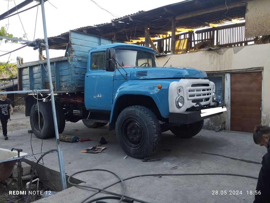 Сотилади зил 4502