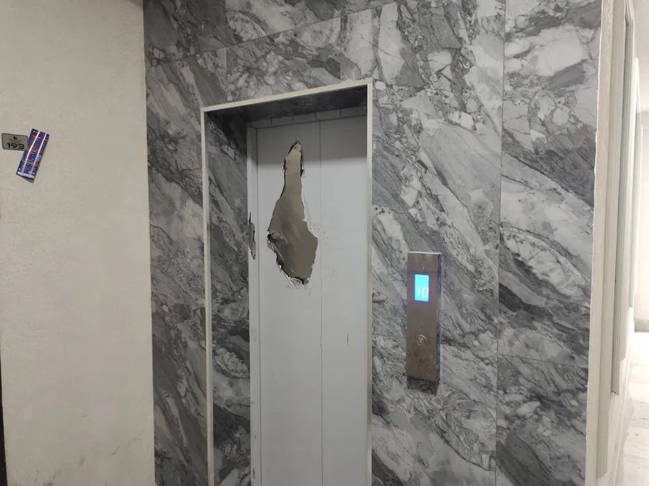 Срочно продаётся своя квартира 2/3/10 на Авиасузлар