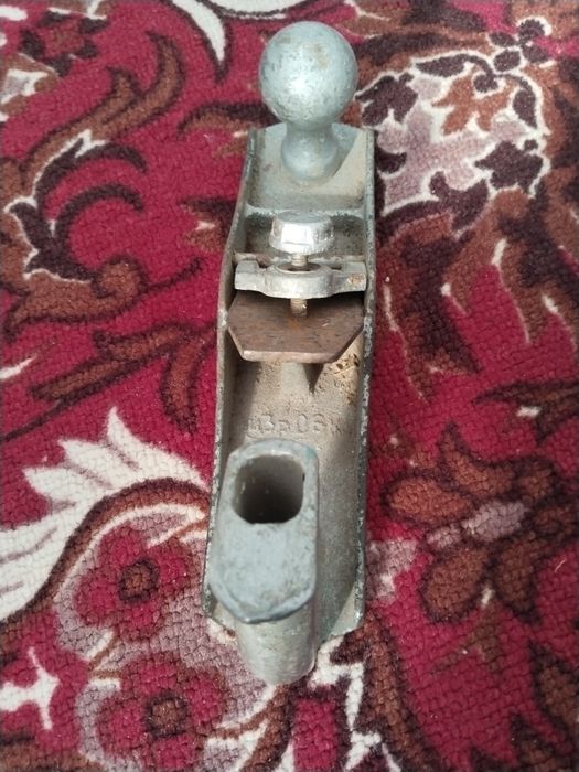 Продам рубанок ручной