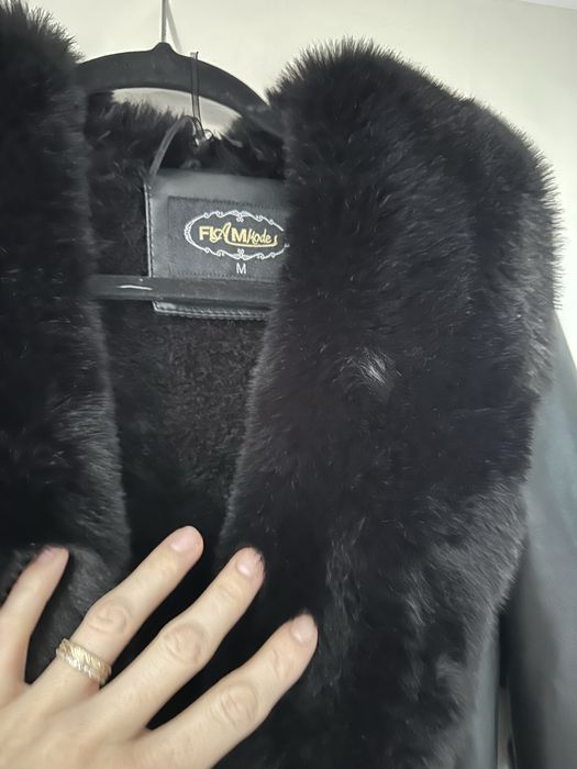 Vand geaca de dama ,imitatie de piele