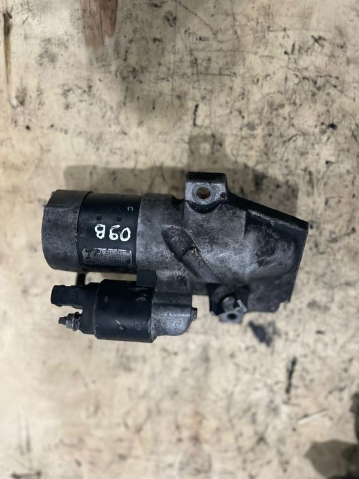 Стартер Volkswagen B6 09B