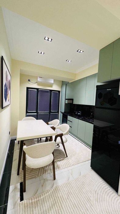 Продаётся квартира с 2 спальнями и кухней-гостиной (64 м²)