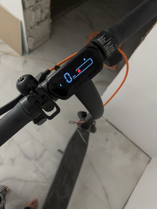 Trotineta electrica ninebot f2 plus