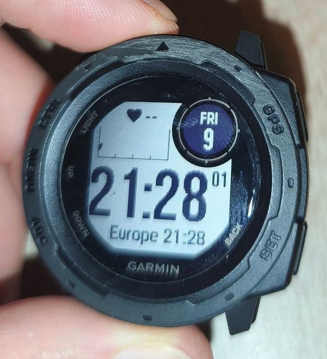 Garmin instinct.