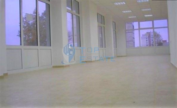 Продава се Магазин в Велико Търново, Колю Фичето - 147 кв.м за 1055 €/кв.м - Снимка #1