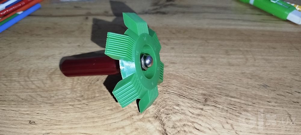 Konditsaner radiatori uchun tog'irlagich