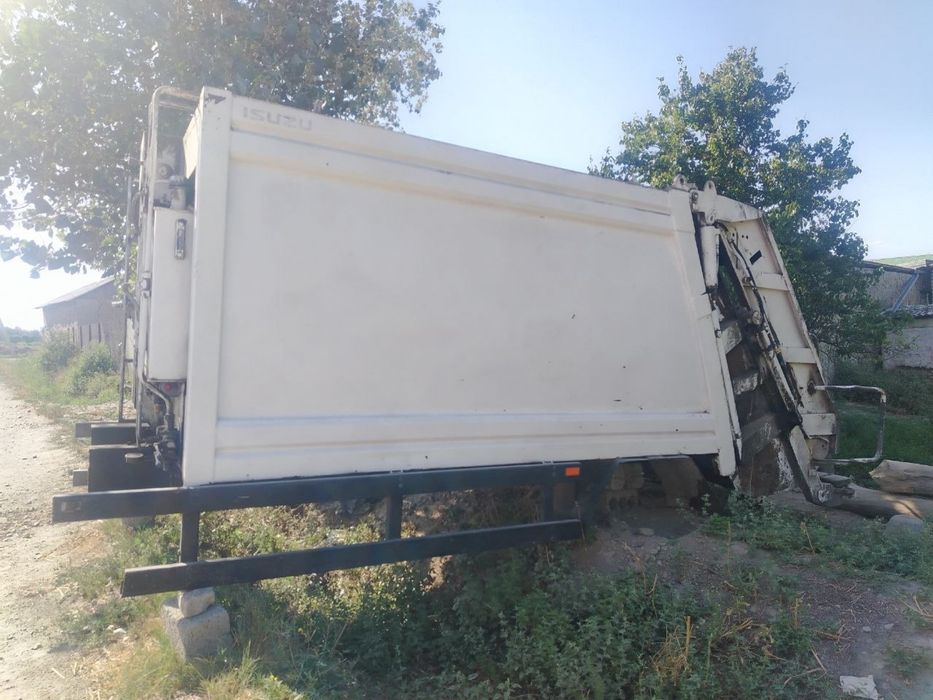 Musravoz Butka ISUZU