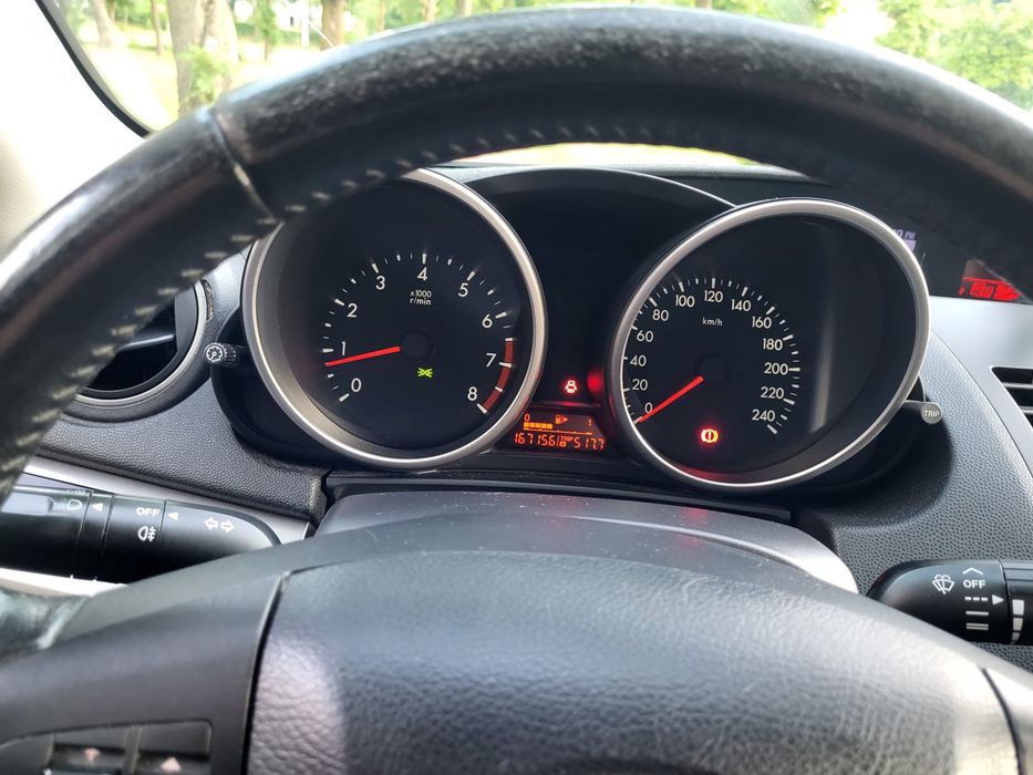 MAZDA 3 2010 — imagine 5