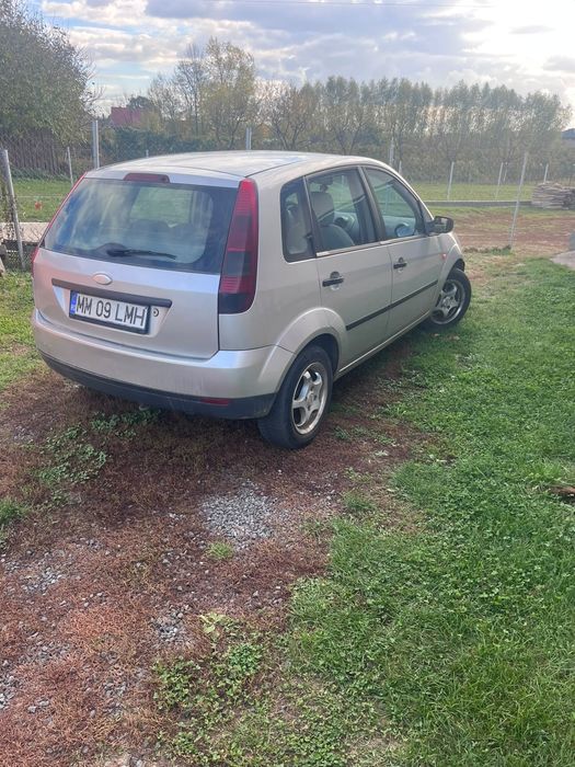 FORD Fiesta 2002 — imagine 3