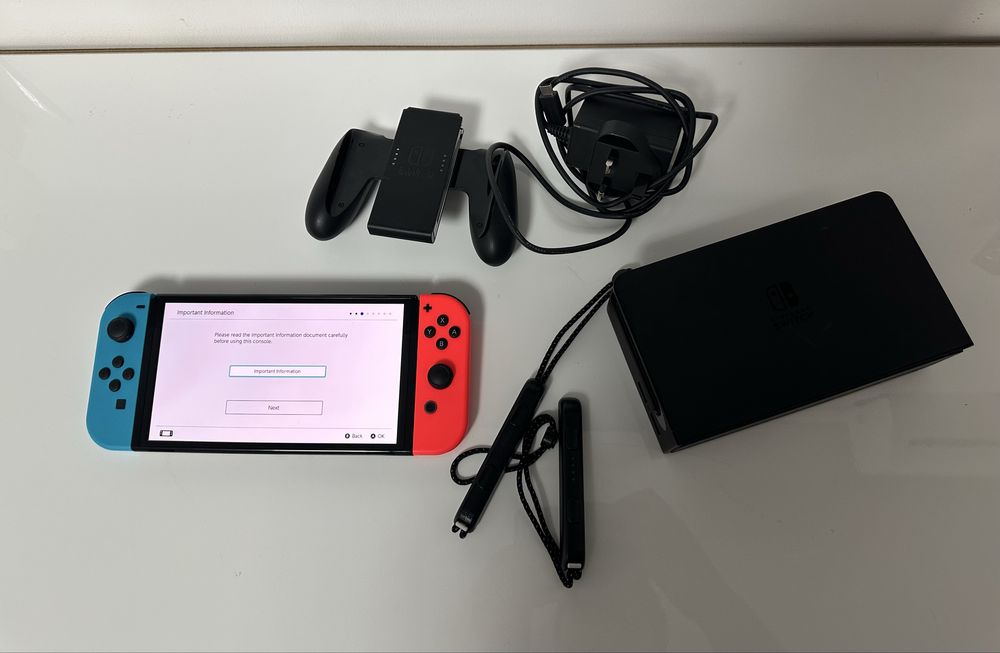 Нинтендо свич о лед продам/обмен