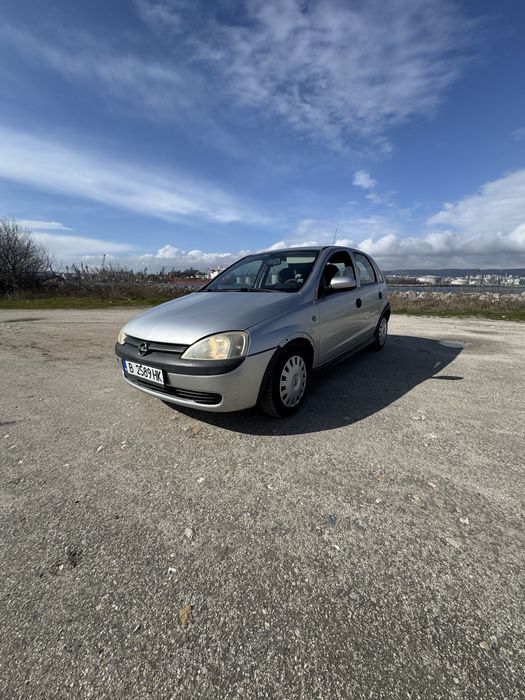 Опел корса 1.7 дизелов двигател Isuzu