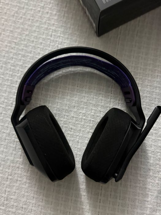 Гейминг слушалки Logitech - G535 Lightspeed