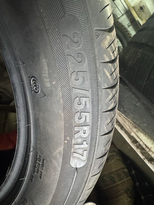 Продам запчасти на мерседес 210