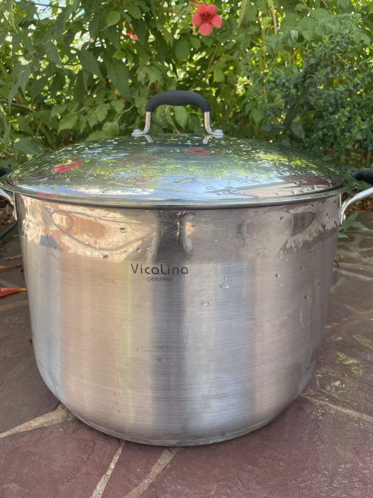 Кастрюля vicalina 40 л