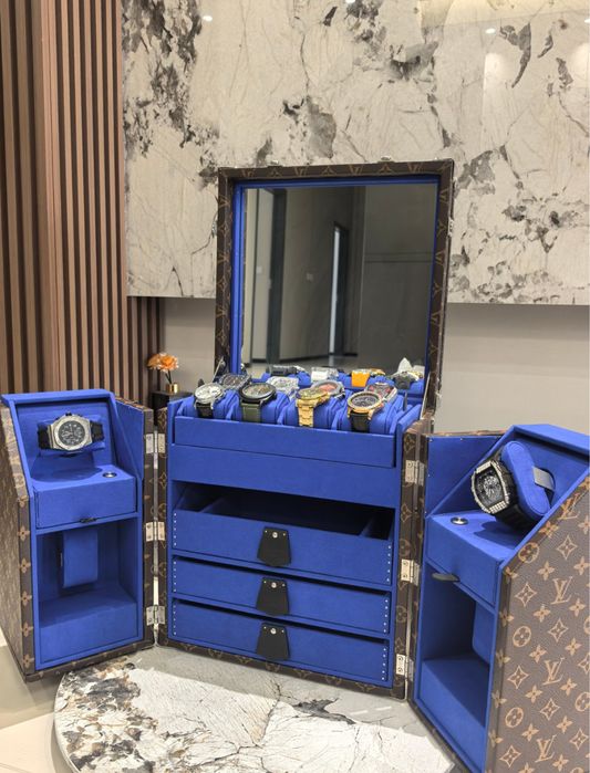 LOUIS VUITTON Ящик для хранения часов