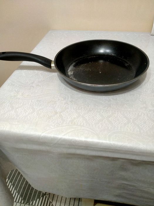 Сковорода с крышкой