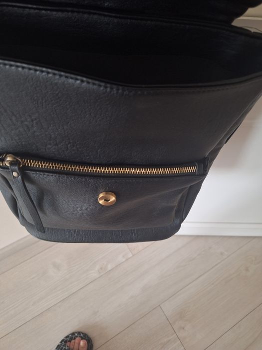 Продам кожаный рюкзак