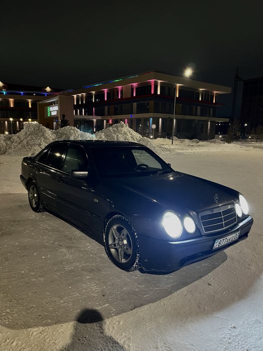 Продам Мерседес Е230