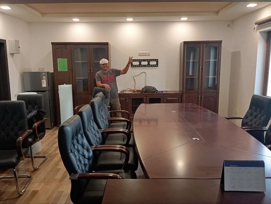 Перевозка офис и квартир.разборка и сборка мебель.услуги грузчика