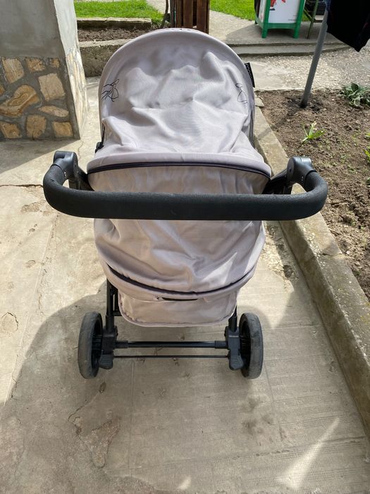 Бебешка количка Cangaroo